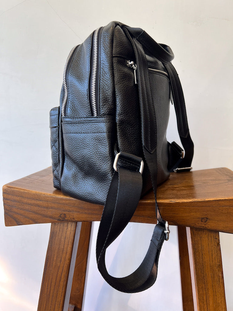 INZAGI QUILTED BACKPACK