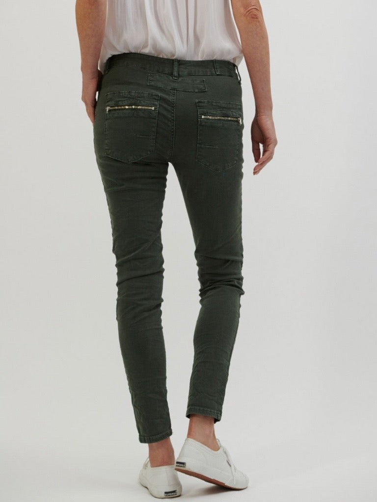 ITALIAN STAR BUTTON & ZIP FLY JEAN