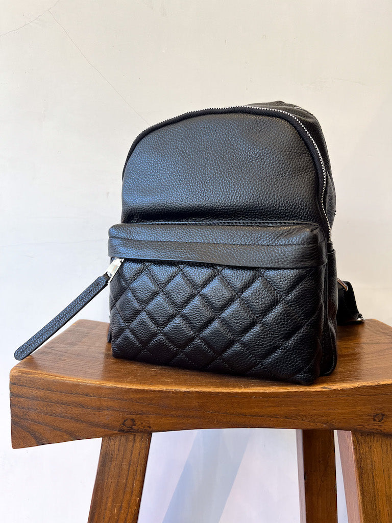 INZAGI QUILTED BACKPACK