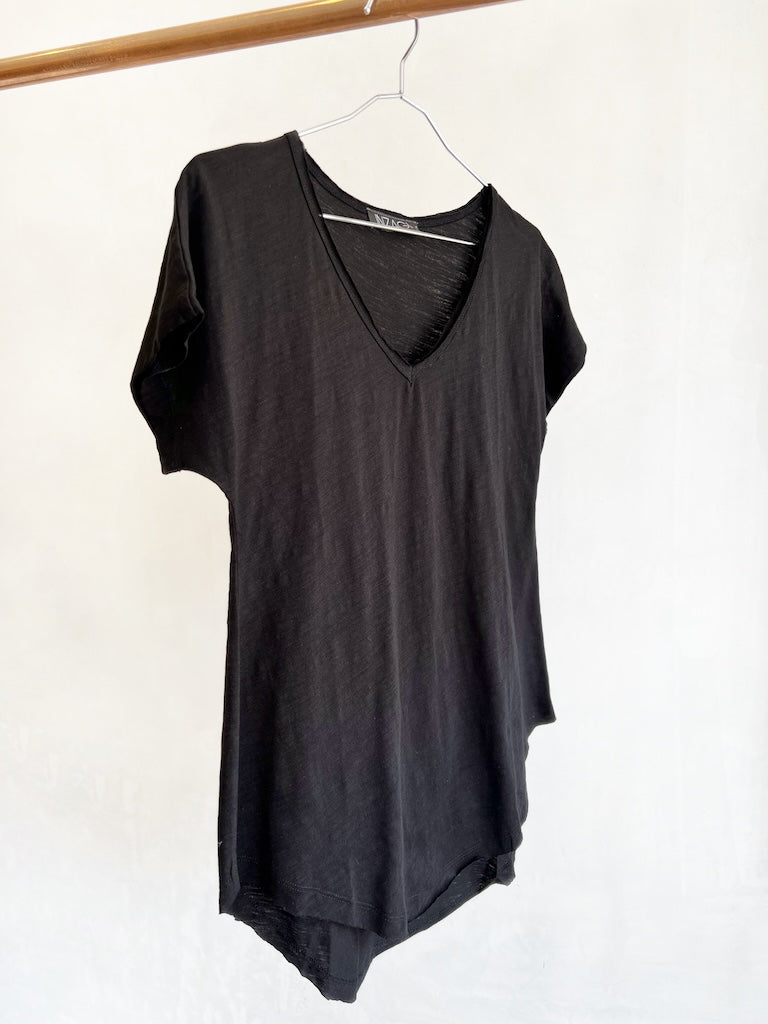 INZAGI V NECK TEE