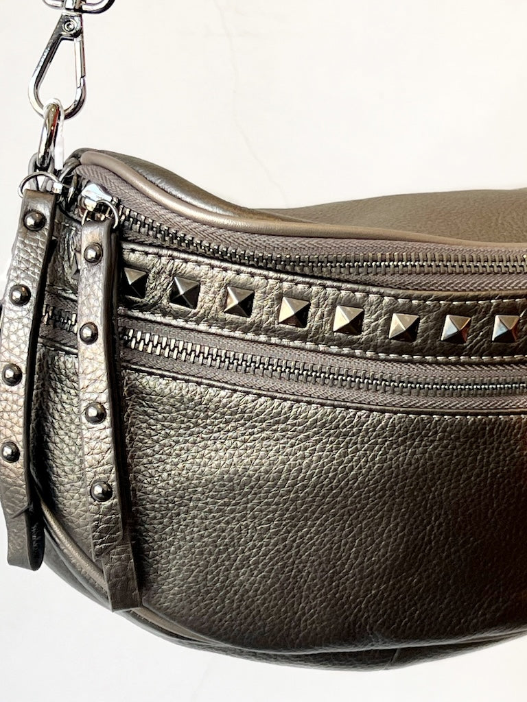 HI HO OBSESSED STUDDED LEATHER BAG