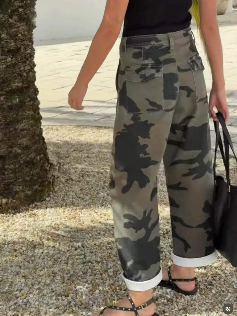 COUNTRY DENIM CAMO BARREL PANTS