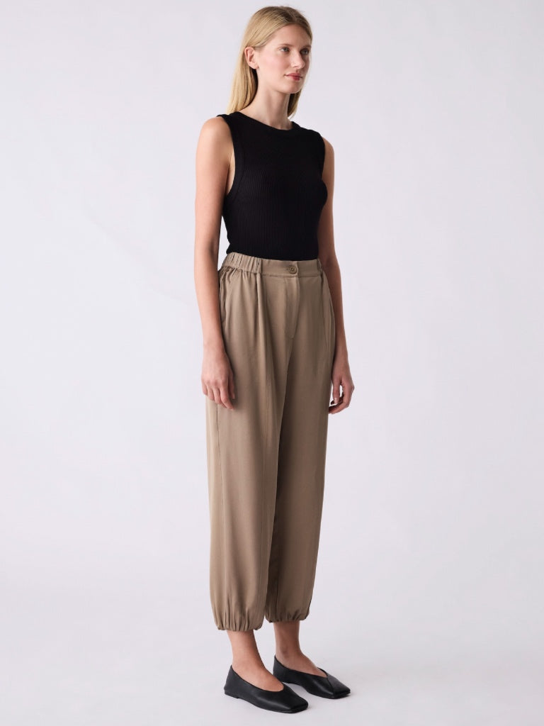 ESMAEE CONCOURSE PANT
