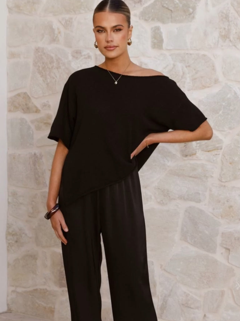 WHITE CLOSET AINSLEY ASYMMETRICAL TOP