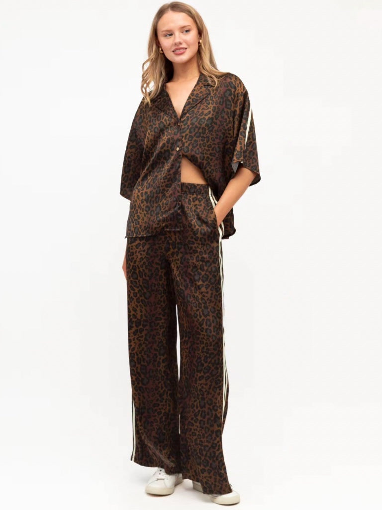 EBBI & I LANI LEOPARD PANT