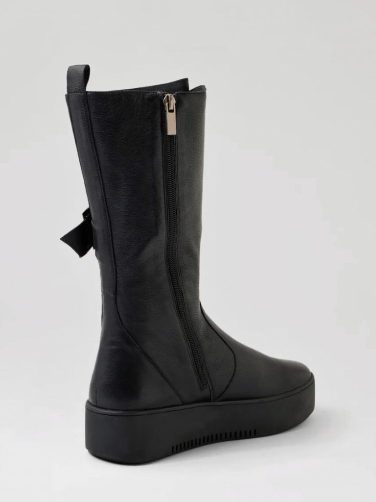 DJANGO & JULIETTE WANG BOOT