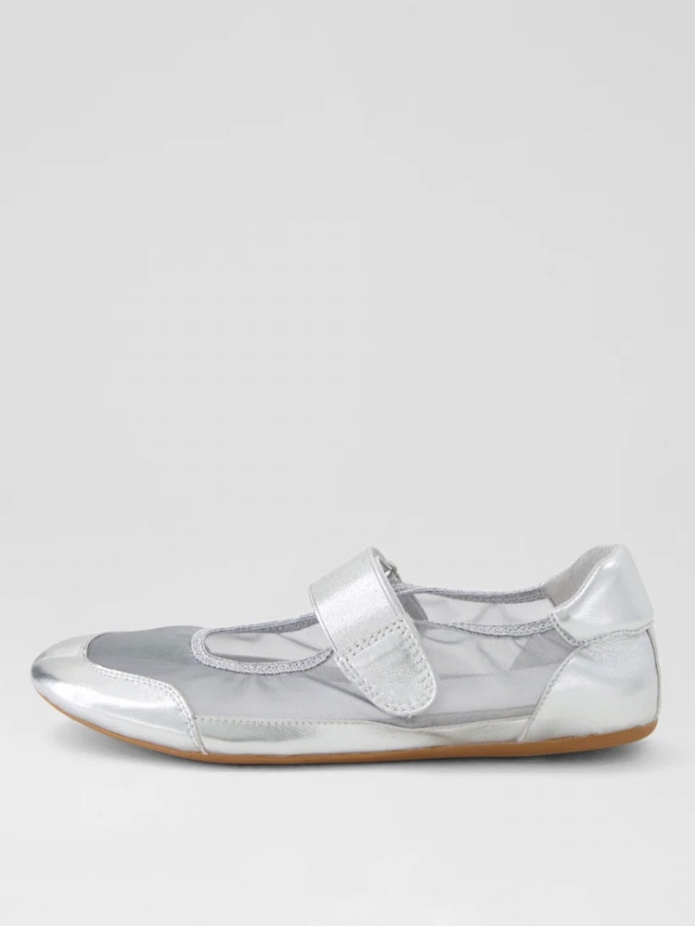 DJANGO & JULIETTE BRAYA MESH FLAT
