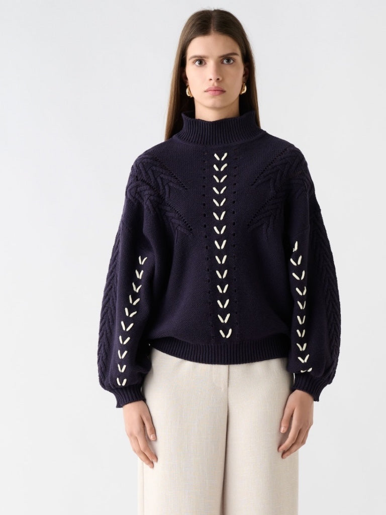 ESMAEE JODY CABLE KNIT