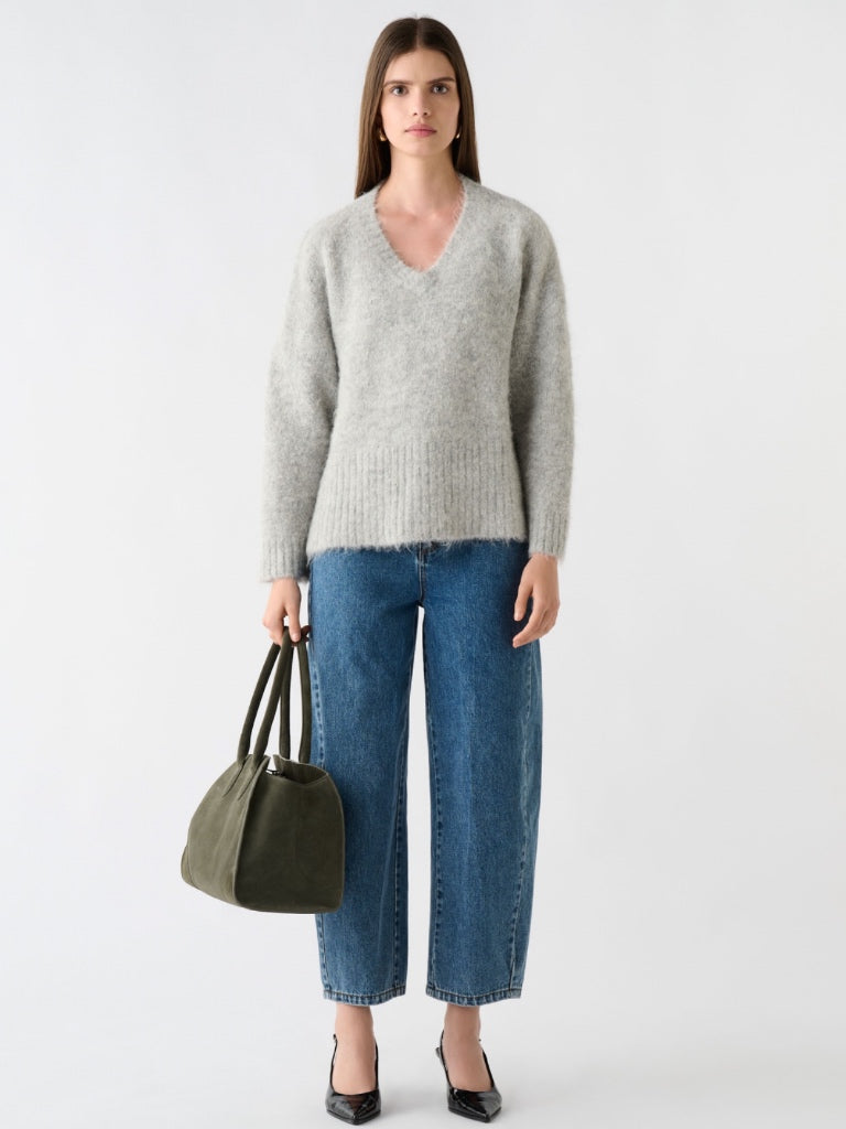 ESMAEE WHISPER V NECK SWEATER