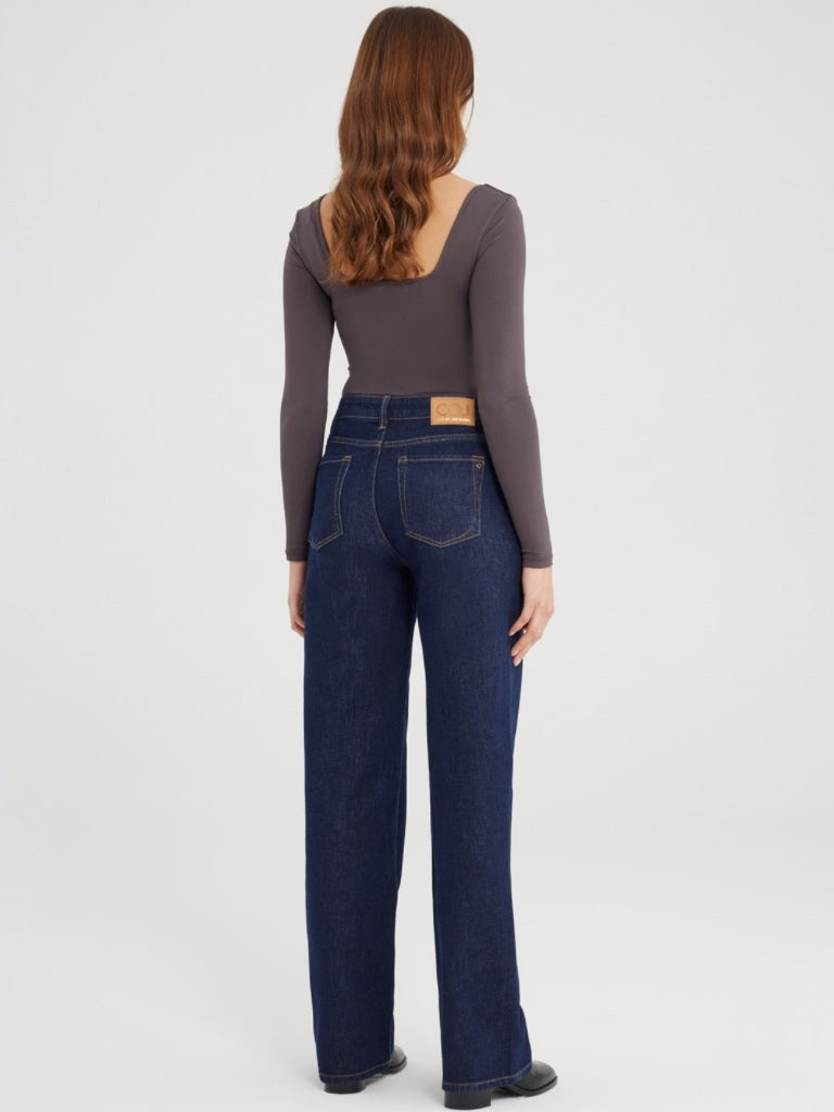 CUP OF JOE NOVA STRAIGHT LEG JEAN