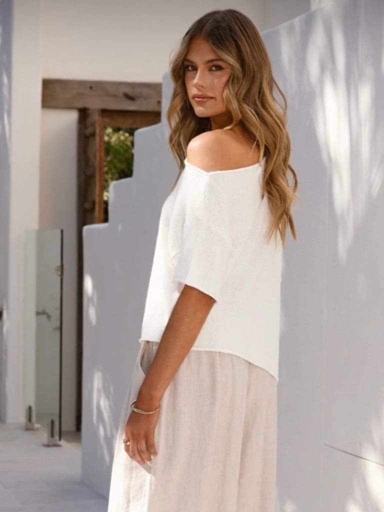 WHITE CLOSET AINSLEY ASYMMETRICAL TOP