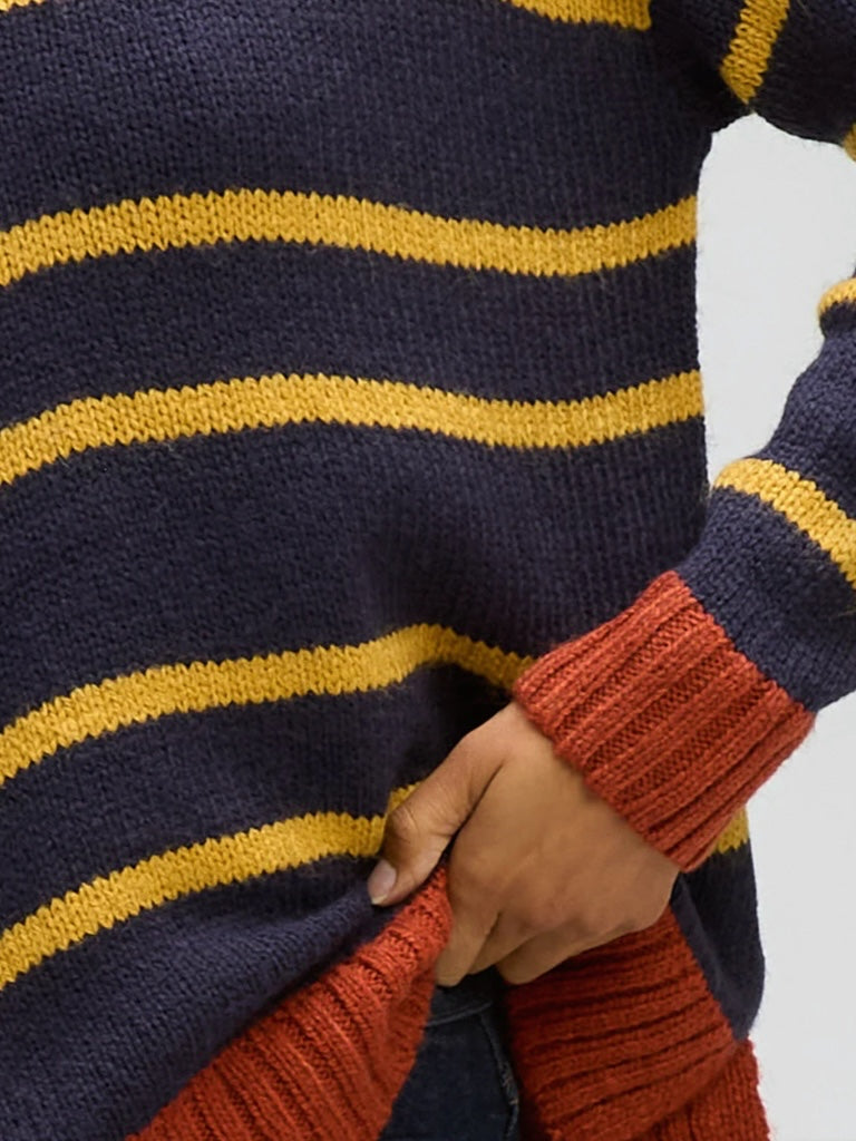 LD & CO. COZY V STRIPE KNIT