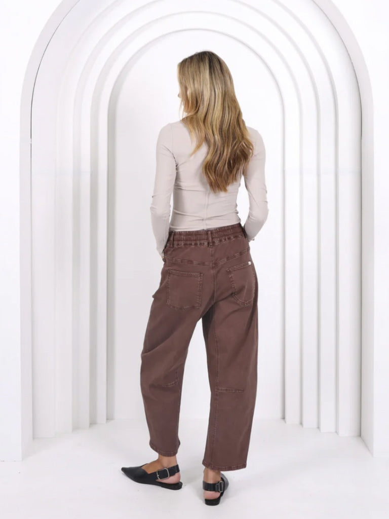 MONACO LEO BARREL JEANS
