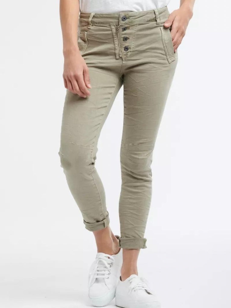 ITALIAN STAR BUTTON & ZIP FLY JEAN