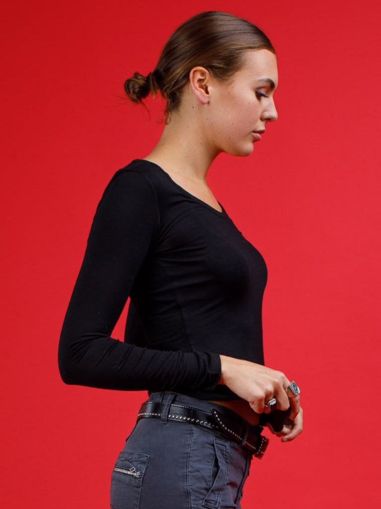 INZAGI LONG SLEEVE SCOOP NECK TOP